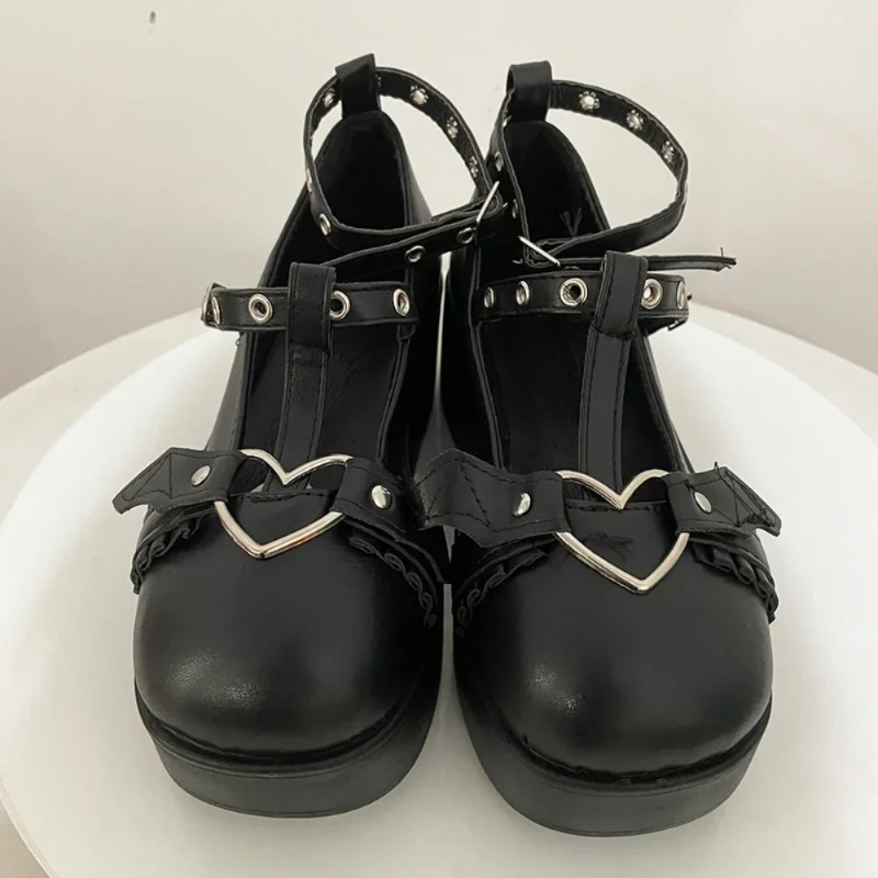 New Sweet Heart Buckle Wedges  - Boots ulasan dan harga